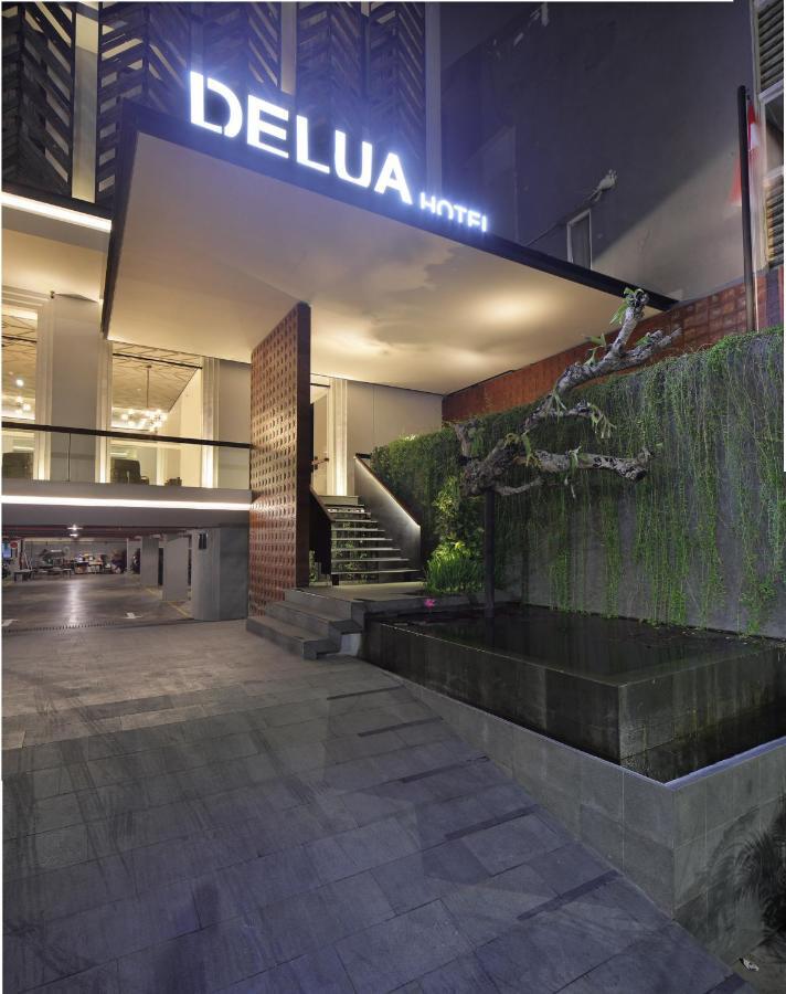 Delua Hotel Giacarta Esterno foto
